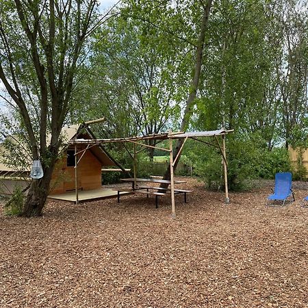 Camp Du Pere Castor Hotell Simard Eksteriør bilde